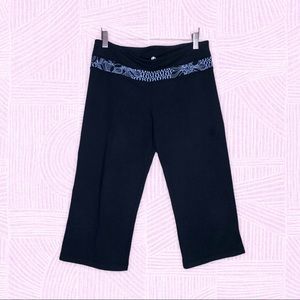 LULULEMON yoga pants flare black size 8